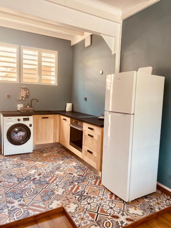 Loft T2 En Couleur En Plein Centre Ville Fort-De-France Martinique Ngoại thất bức ảnh