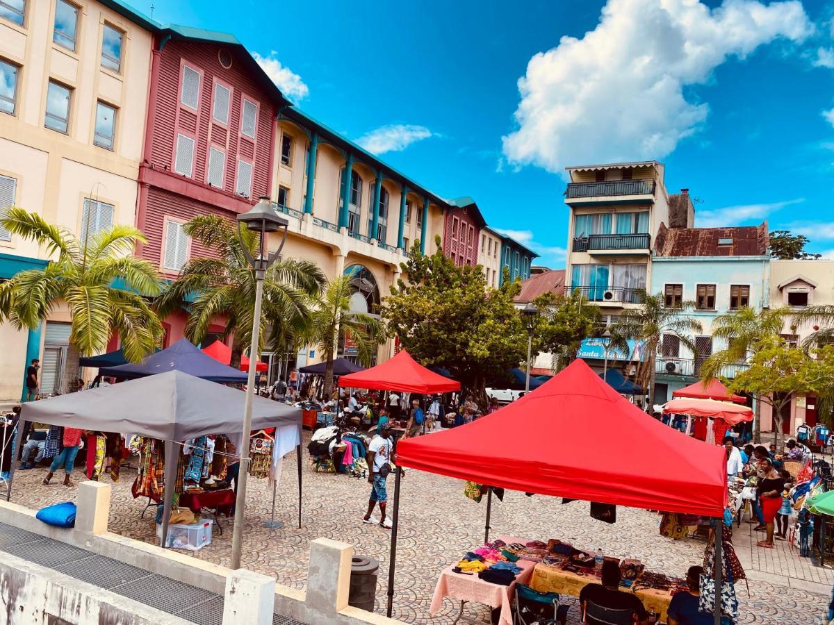 Loft T2 En Couleur En Plein Centre Ville Fort-De-France Martinique Ngoại thất bức ảnh