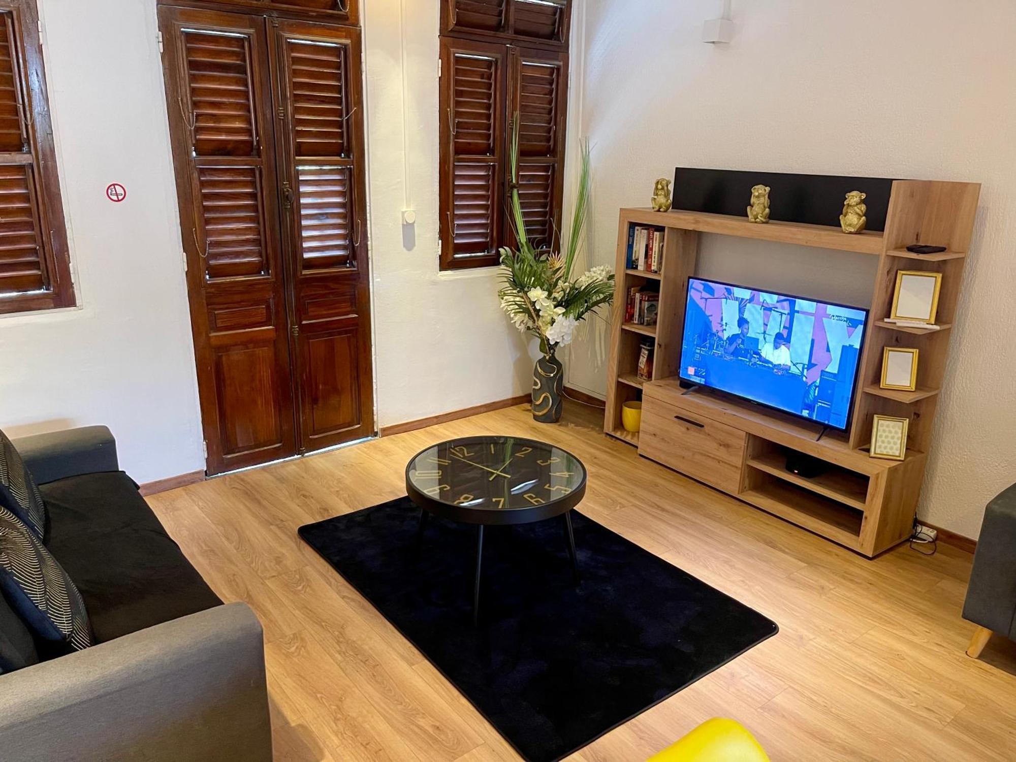 Loft T2 En Couleur En Plein Centre Ville Fort-De-France Martinique Ngoại thất bức ảnh